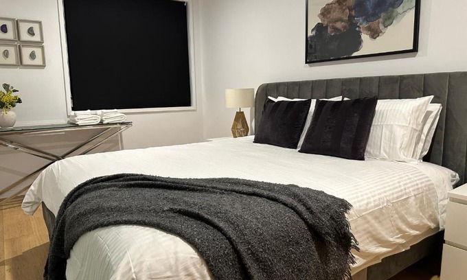 Braddon Apartment | Palko - Stylish in the City