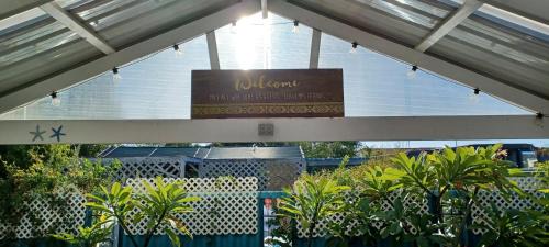 Rockingham Bed & Breakfast | Palm Beach Guest House