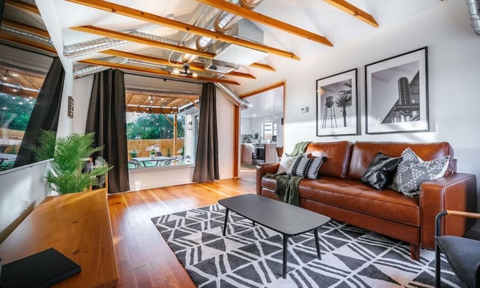 Gilbert House | Palm · Bungalow at Palm w/Fire pit + steps from Downtown