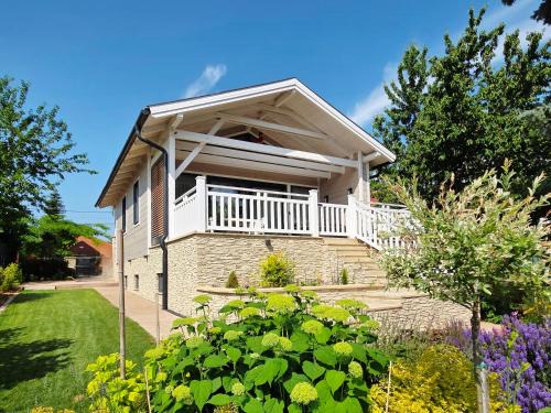 Nyul Apartment | Panoráma Cottage
