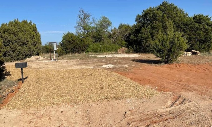 Graham RV Rental | Panorama Group Campsite at Lake Godstone