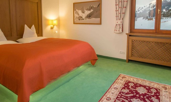 Lech am Arlberg Hotel | Panoramic suite with balcony - Hotel Kristberg