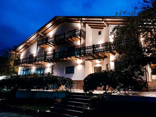 Viseu de Jos House | PANORAMIC Sus In Deal