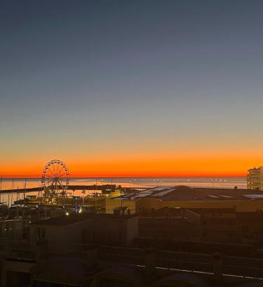 Le Port Apartment | Panoramic view, Quiet, Modern, Wi-Fi, Parking