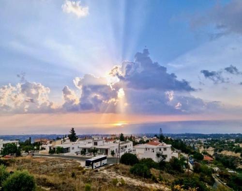 Tala Apartment | Panoramic Views in Peaceful Tala