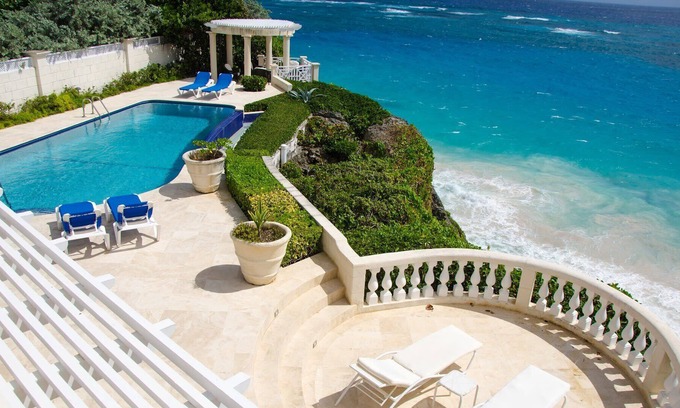 Work Hall House | Panoramic Views Of The Turquoise Ocean
