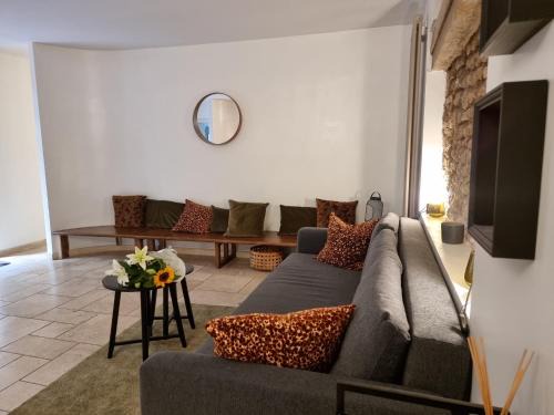 Rione XI Sant'Angelo Apartment | Pantheon, Campo de fiori mini garden