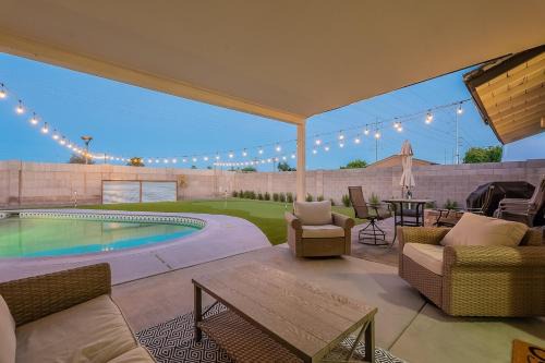 Hy-view House | Papago Haven Private Oasis in Old Town