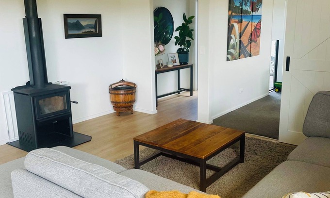 Papamoa Beach House | Papamoa Bliss: A Luxury Escape