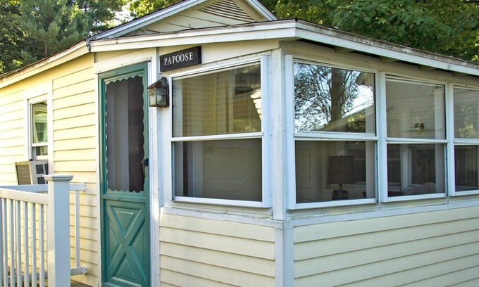 Gilford Cottage | papoose Cozy lakefront rental for two with private beach