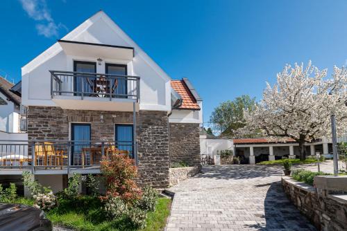 Tihany Apartment | Papoula Vendégház