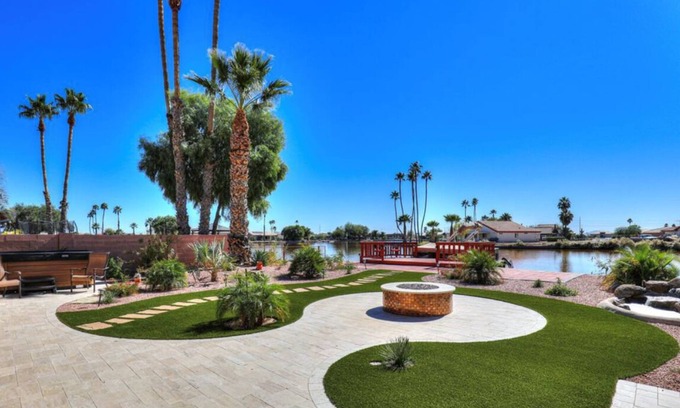 Arizona City House | Paradise at the Lake @ Paradise Lake