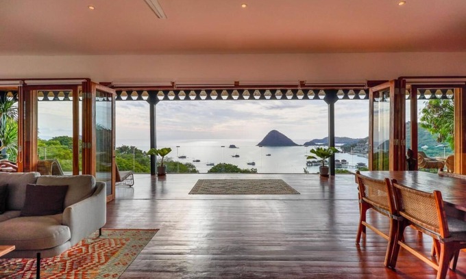 Labuan Bajo Villa | PARADISE GARAGE KOMODO