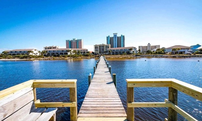 Pensacola Beach Condo | Paradise in Pensacola Beach/Gulf of Mexico