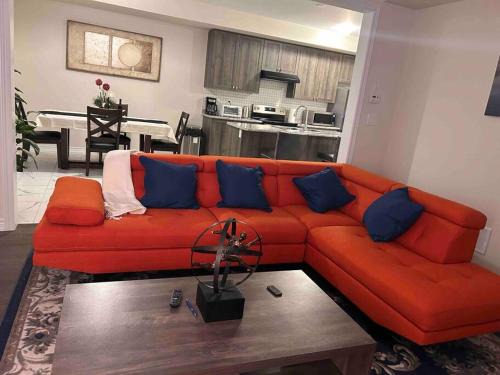 Thorold Apartment | Paradise Island