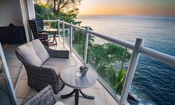 Boca de Tomatlan Villa | Paradise Mismaloya Arrecife Villa