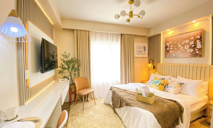 Bantud Hacienda Condo | Paradise Nook: Your Cozy Escape in Bacolod City