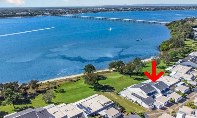 Sandstone Point House | Paradise on Pumicestone Passage