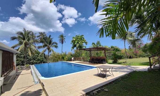 Black Rock Villa | Paradise Villa
