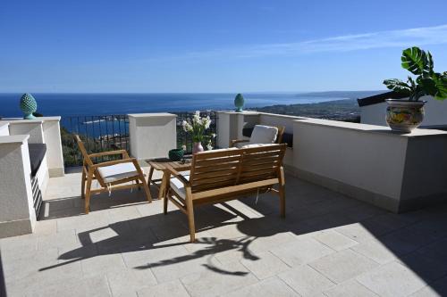 Taormina Villa | Paradisea Rocco's Villa