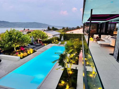 Bodman-Ludwigshafen Apartment | Paradisio Poolsuite Summergold in Bodman am Bodensee