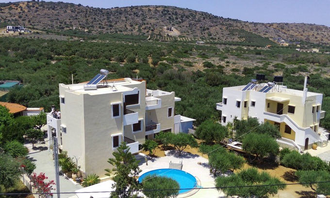 Milatos Apartment | Paralia Apts Stavros