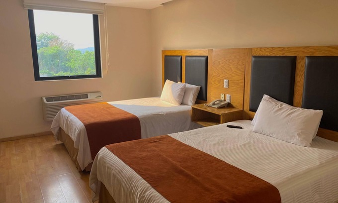 Poza Rica Hotel | Paris FC Express