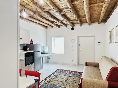 Sud-Ovest Apartment | PARISI - VERONA FIERA LUXURY Golosine 1