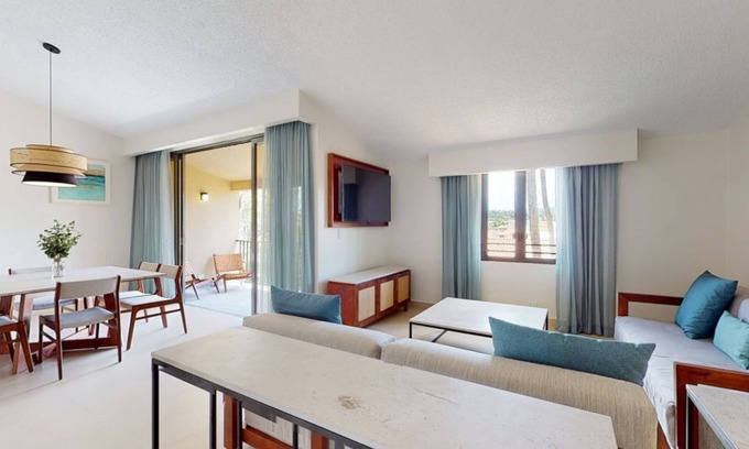 Candelero Abajo Condo | Park Royal Club Cala 2BR Condo with Outdoor Pool