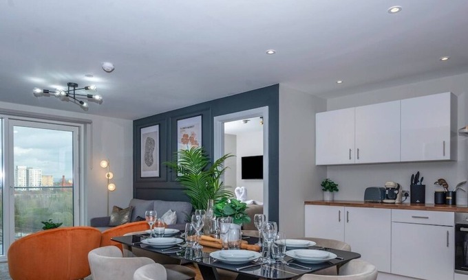 Salford Apartment | Parking|LastMinDeals|20%OFF|Business|Leisure|2Bed