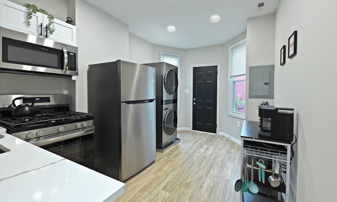 Baltimore Apartment | Parkside Gem: Luxe & Roomy by Historic Druid Hill l WIFI l Entire Unit