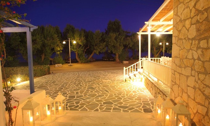 Logaras Hotel | Paros Inn Seafront