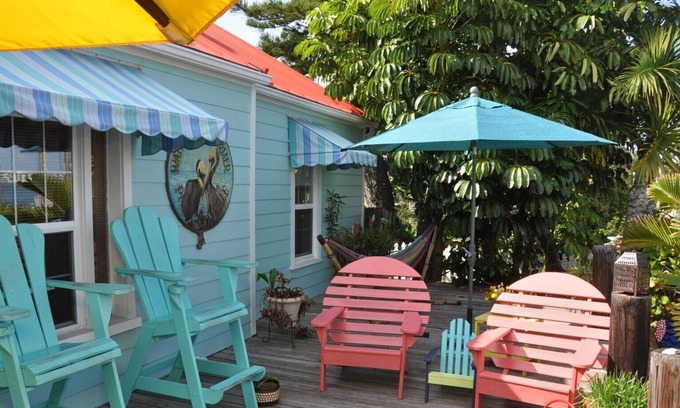 Pass-a-Grille Historic District Cottage | Pass-a-Grille's Waterfront Charmer, on Boca Ciega Bay in Historic Area