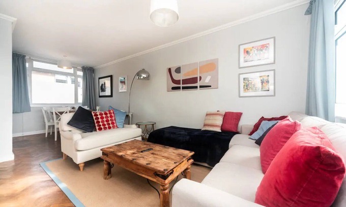 Sands End Apartment | Pass the Keys | Spacious & Comfortable 2 Bed Flat in Fulham