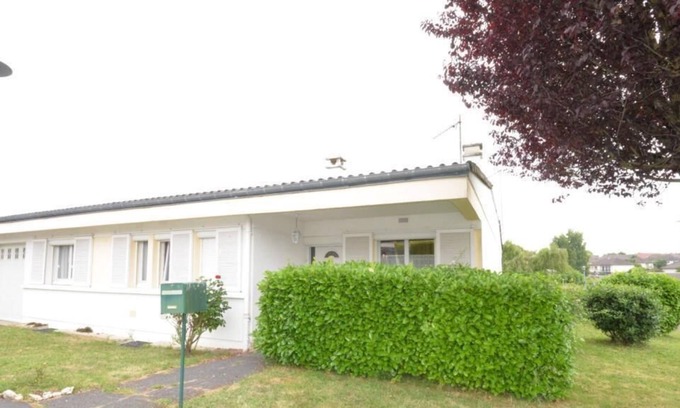Ardenne Metropole Villa | Pavillon Individuel au Calme Avec Terrain et Garage