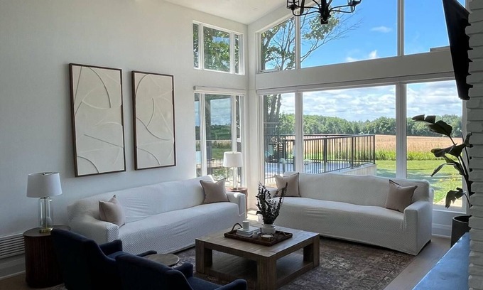 Bradford West Gwillimbury House | Peaceful Country Escape | Smart Home, Near Wonderland & Lake Simcoe