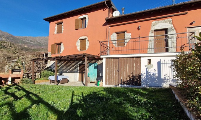 San Colombano Certenoli House | Peace and Relaxation 30 min from the sea. Ca'Liggia.
