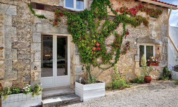 Lempzours House | Peace & tranquillity in the heart of the Dordogne