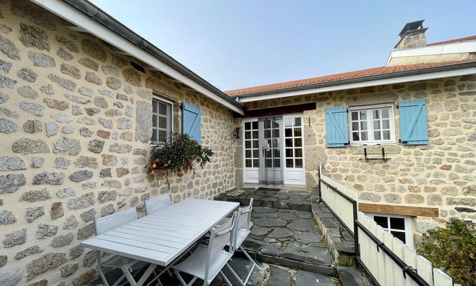 Saint-Maurice-de-Lignon Cottage | Peaceful Cottage with Private Terrace near Historic Sights and Outdoor Adventures