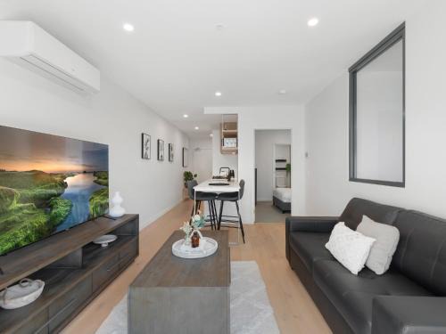 Brunswick West Apartment | Peaceful 1-Bed Unit with a Spacious Balcony