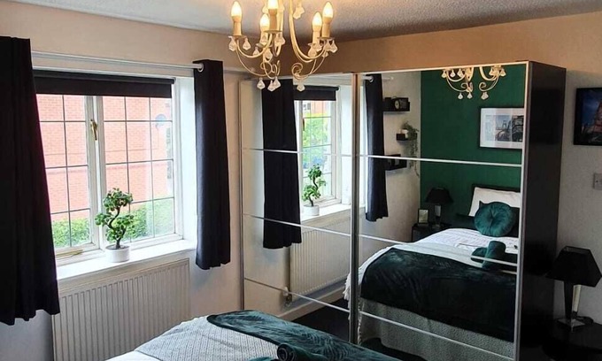 Chester Apartment | Peaceful and cosy 2 bedroom apartment