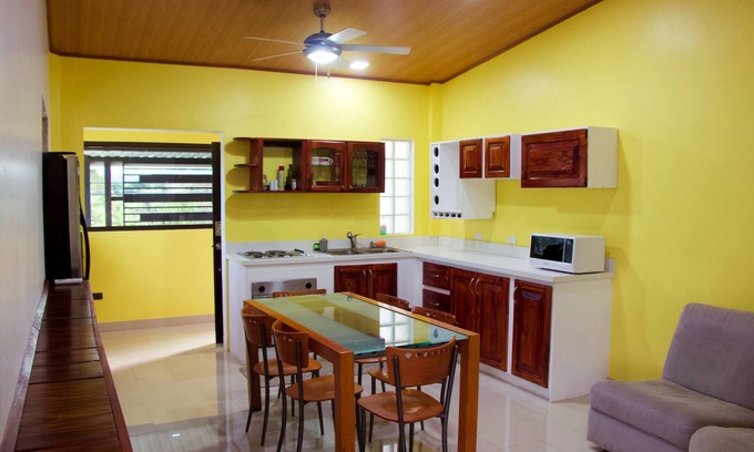 Sardinal Apartment | Peaceful apartment with a gym and view right outside Coco Beach