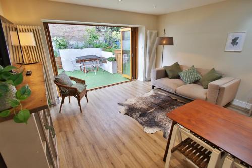 Bow West Apartment | Peaceful Garden Apartment on Roman Road