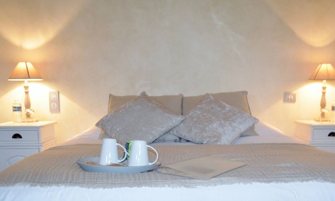 Vertus Bed & Breakfast | Peaceful guest room in the heart of Champagne