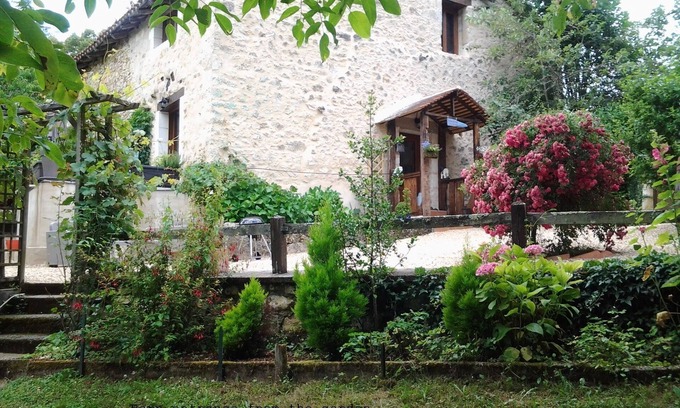 Saint-Jean-de-Cole House | Peaceful location a short walk To One Of Frances Most Beautiful Villages