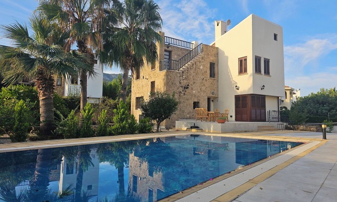 Catalkoy Villa | Peaceful Private Villa with Pool set in Çatalköy with Sea/Mountain views & WIFI
