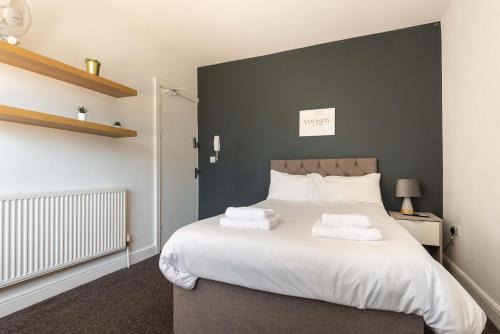 Doncaster House | Peaceful Room in Doncaster Shared House w Kitchen