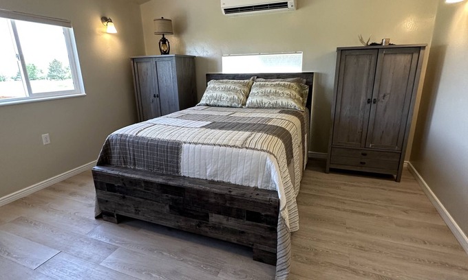 Lazear Cottage | Peaceful rural setting in western Colorado.