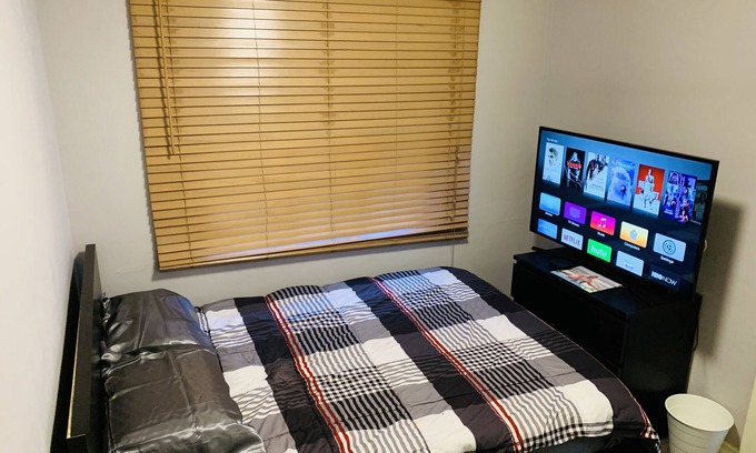 Highland Park Apartment | Peaceful Stay in Historic Rancho Garvanza