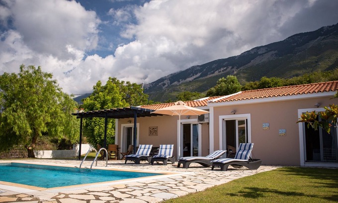 Plateies Villa | Peaceful villa with private pool. Amazing sea and mountain views. Free WiFi.